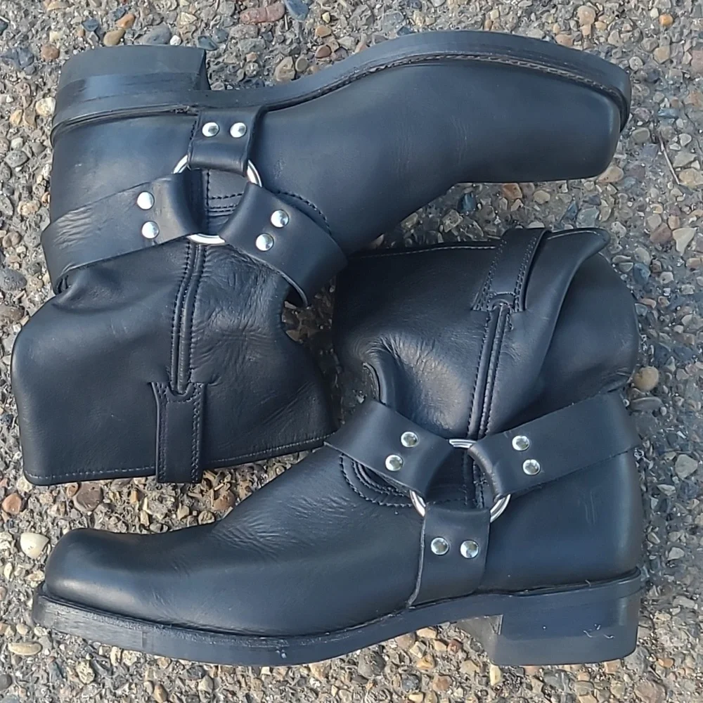 NWOT FRYE Black Leather Harness Boots